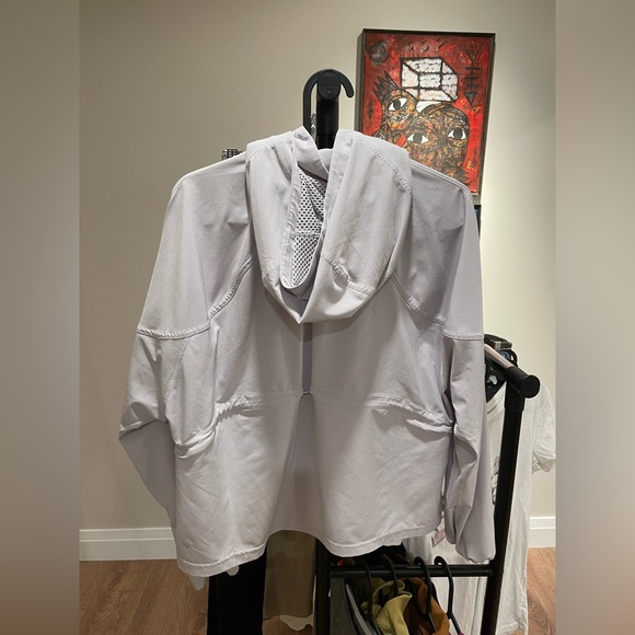 Lululemon All Day Breeze Pullover Size 2 - Picture 3 of 4